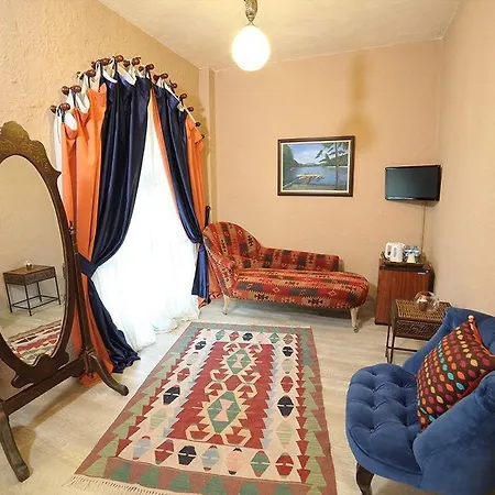 Mandalina Alaçatı