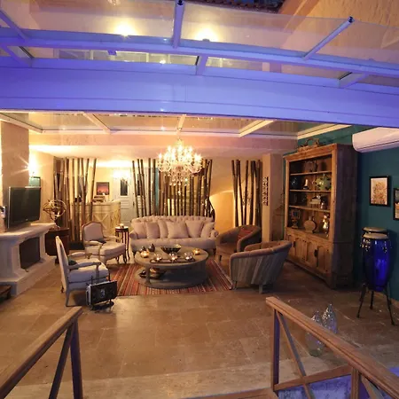 Otel Mandalina 2*