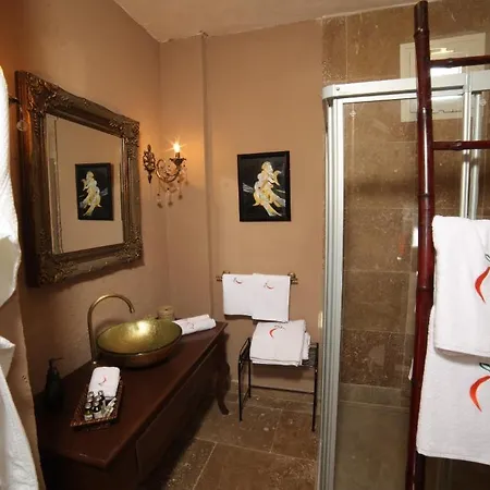 Mandalina Otel 2*