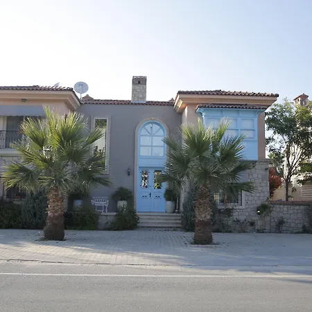 Mandalina Алачати